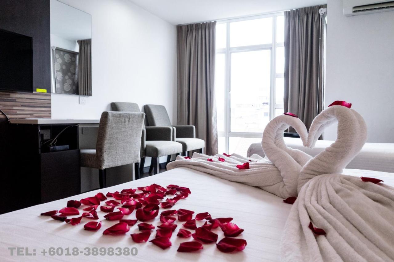 Classy Studio Apartment Kota Bharu Esterno foto