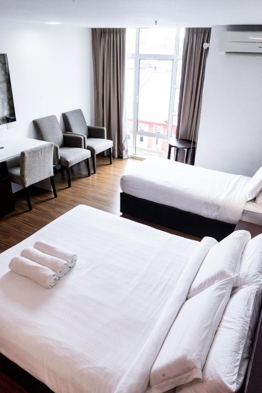 Classy Studio Apartment Kota Bharu Esterno foto