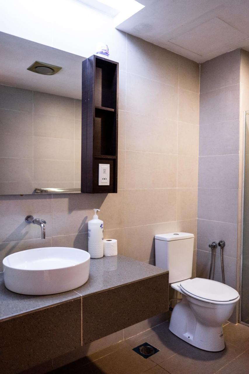 Classy Studio Apartment Kota Bharu Esterno foto