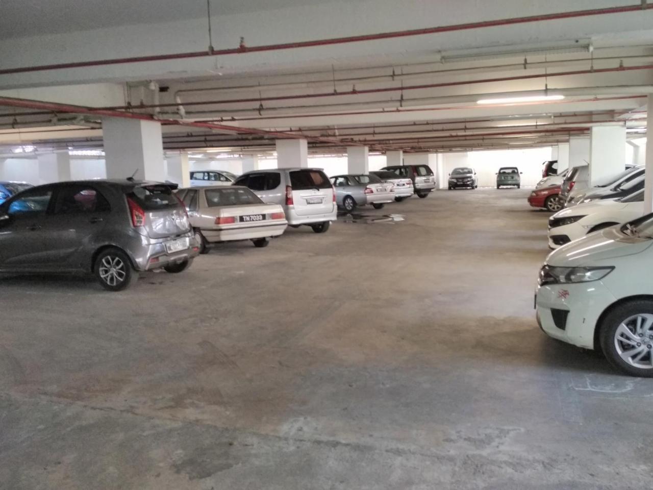 Classy Studio Apartment Kota Bharu Esterno foto