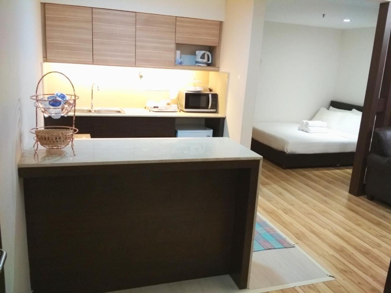 Classy Studio Apartment Kota Bharu Esterno foto