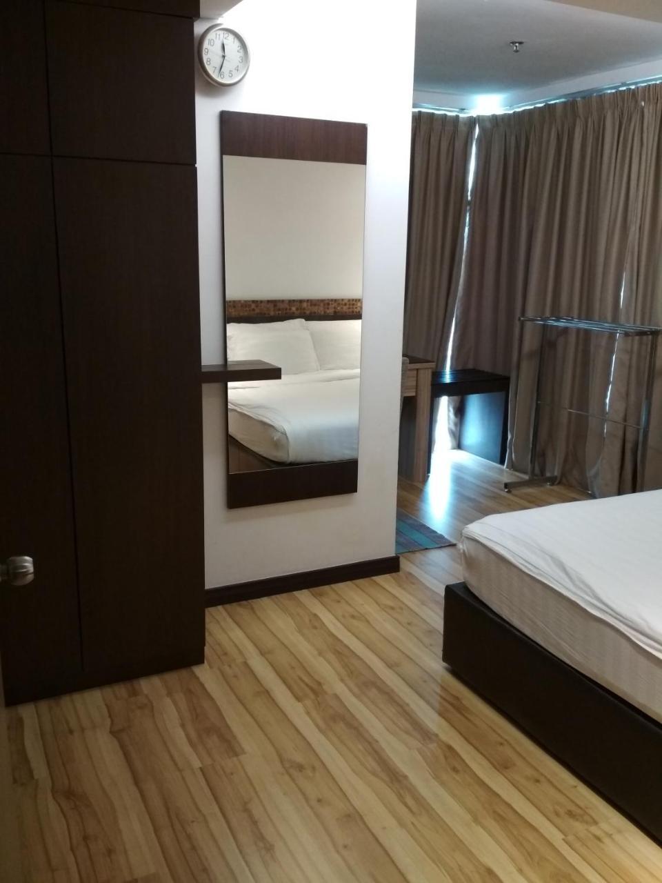 Classy Studio Apartment Kota Bharu Esterno foto